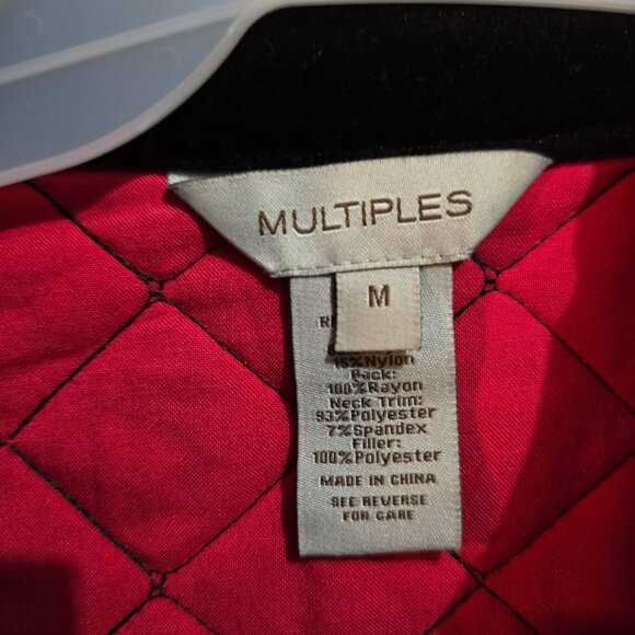 Multiples 2 pocket Zip Womens Quilted Red Sleeveless Vest M Nylon/Rayon - Picture 4 of 5